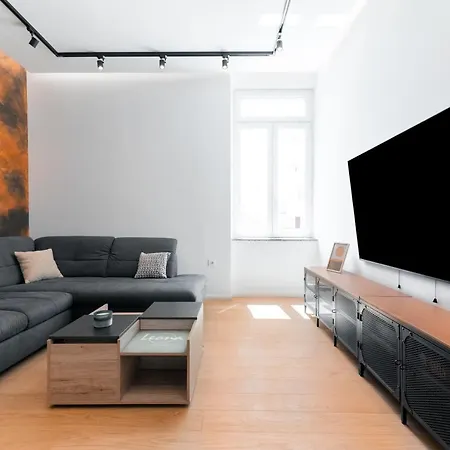 Tom'S Luxury Apartment Zadar, Branimirova Obala Exterior photo